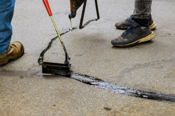 Best Recycled Asphalt Driveway Installation  in Crosspointe, VA